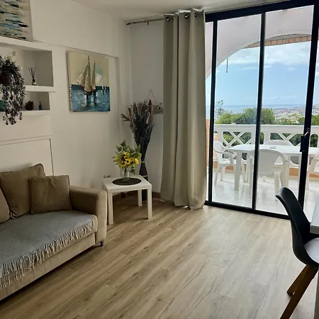 Panoramic Paradise Tenerife Ocean View & Comfort 아파트 아데제